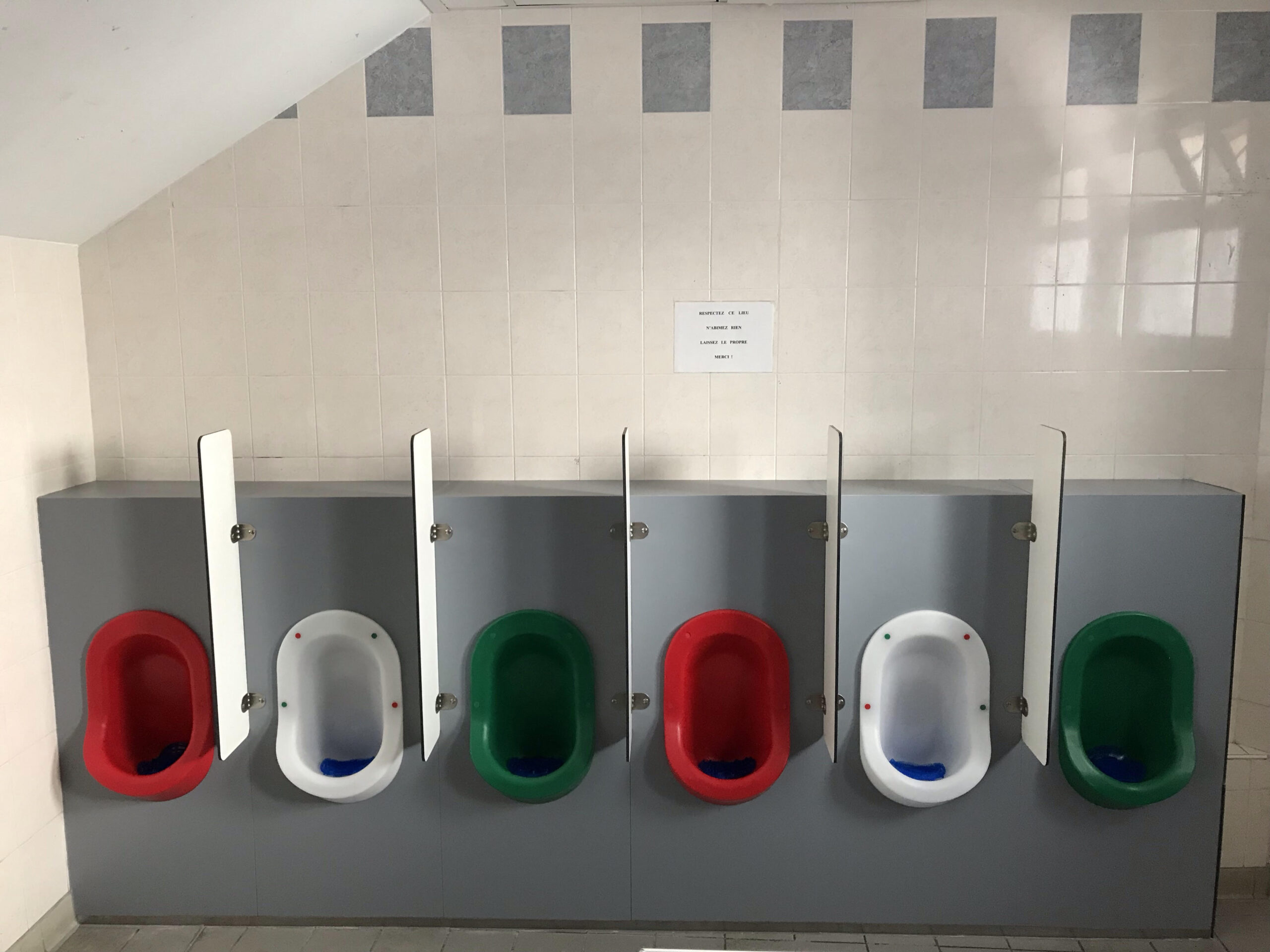 wc urinoir collectif urinal waterless